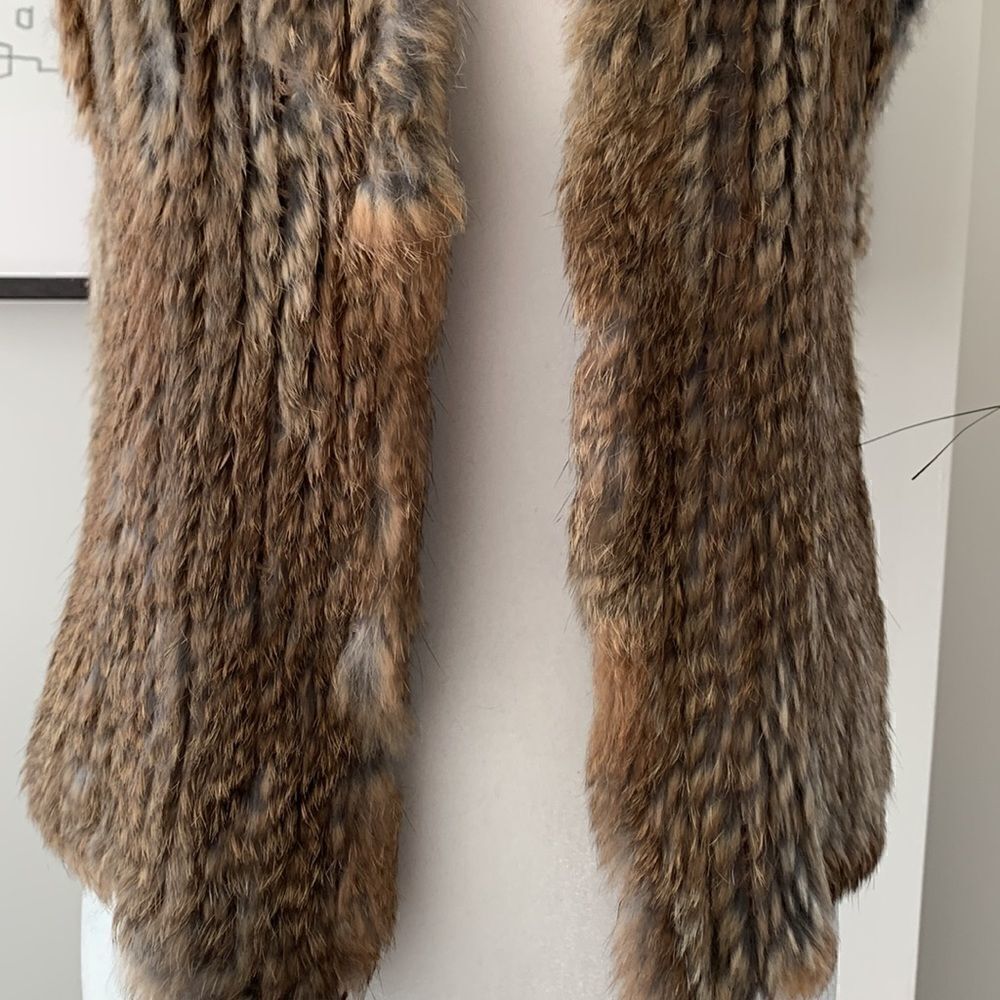 Real Rabbit Fur Vest - Picture 4 of 9